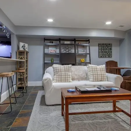 Delightful 1-Br Accommodations Nearby Metro Washington Exterior photo