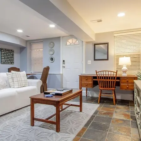 Delightful 1-Br Accommodations Nearby Metro Washington Exterior photo
