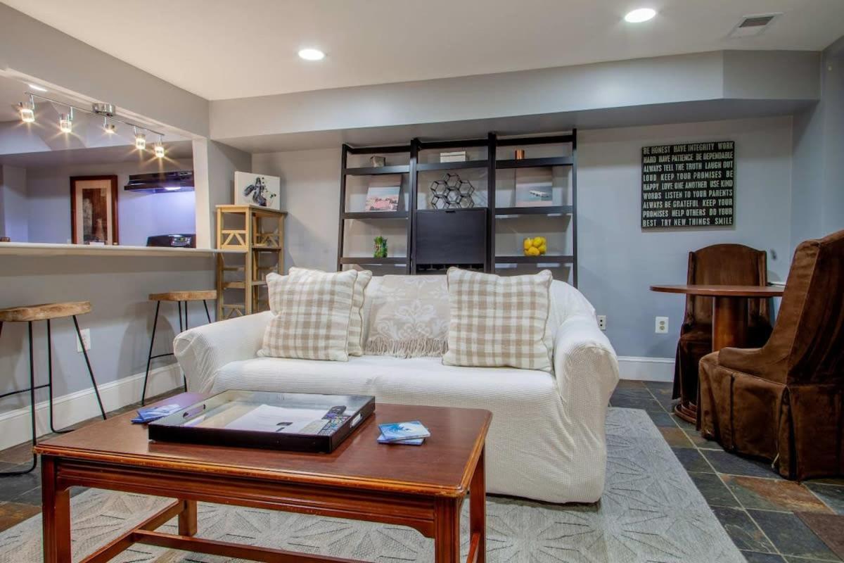 Delightful 1-br Nearby Metro Washington